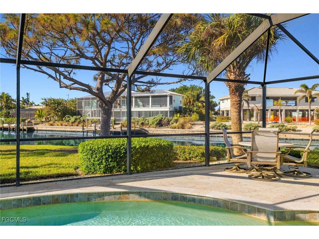 985 Oyster Court Sanibel FL 33957 2025017608 image30