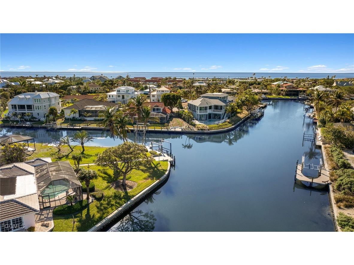 985 Oyster Court Sanibel FL 33957 2025017608 image37