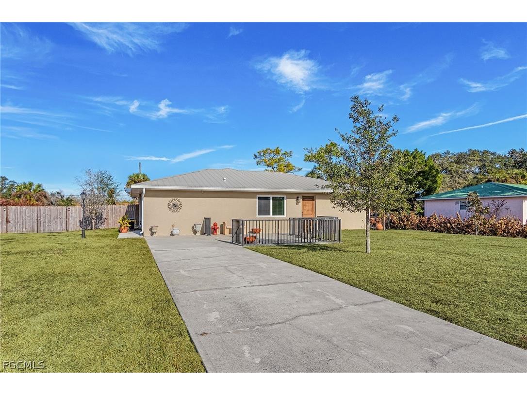 985 Quail Run Fort Denaud FL 33935 2026003287 image1