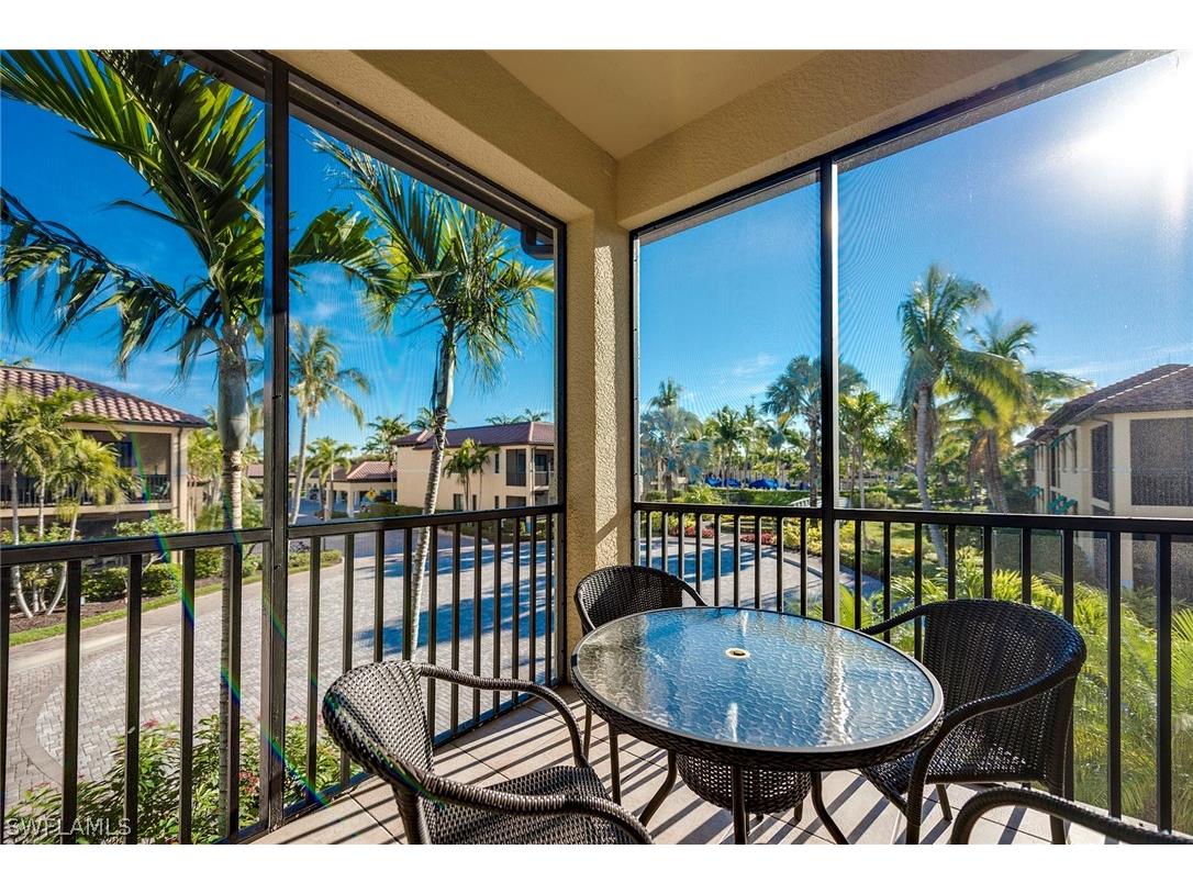 985 Sandpiper Street #I-206 Naples FL 34102 223008626 image1