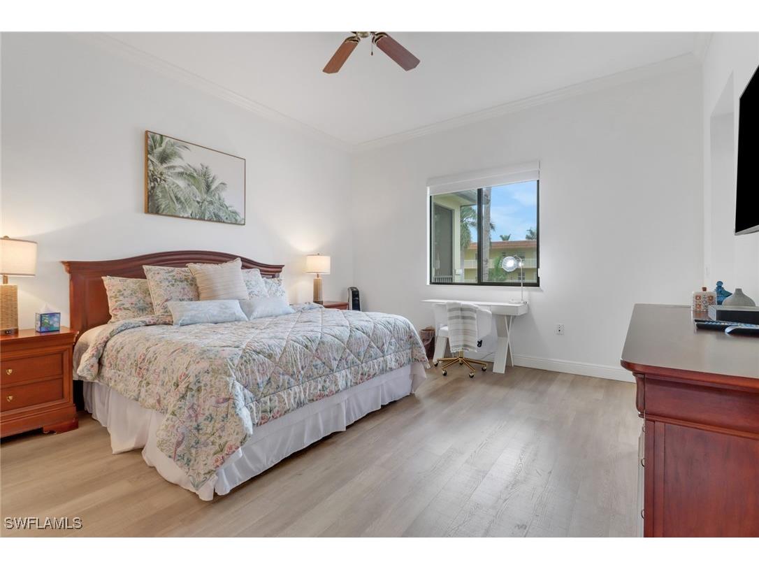 985 Sandpiper Street #I204 Naples FL 34102 225065814 image27