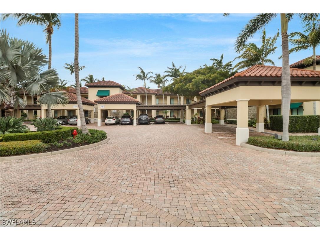 985 Sandpiper Street #I204 Naples FL 34102 226011023 image31