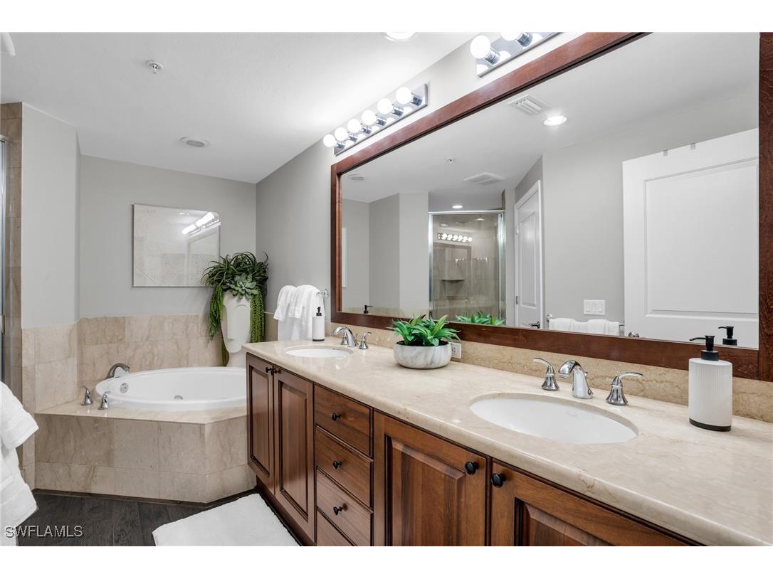 985 Sandpiper Street SW #I103 Naples FL 34102 226001336 image14