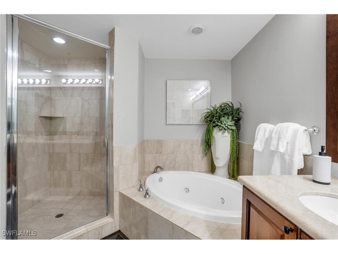 985 Sandpiper Street SW #I103 Naples FL 34102 226001336 image15