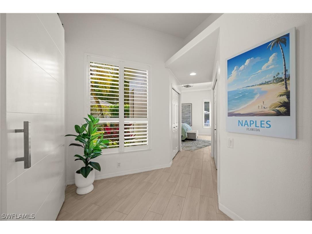 985 Spanish Moss Trail Naples FL 34108 226005138 image21