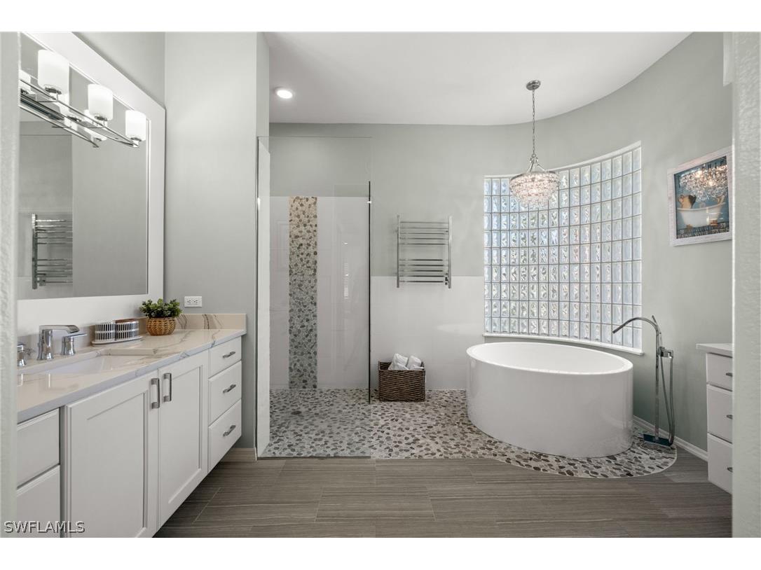985 Spanish Moss Trail Naples FL 34108 226005138 image22