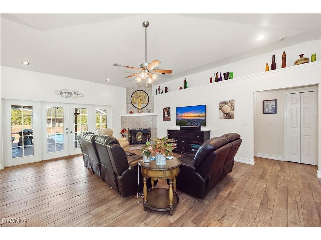 9851 Merle Drive North Fort Myers FL 33917 2026001186 image10