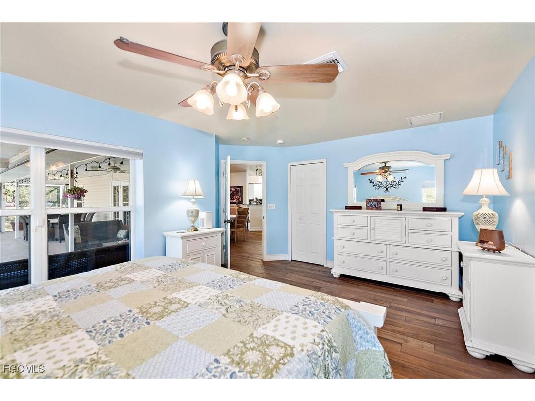 9851 Merle Drive North Fort Myers FL 33917 2026001186 image18