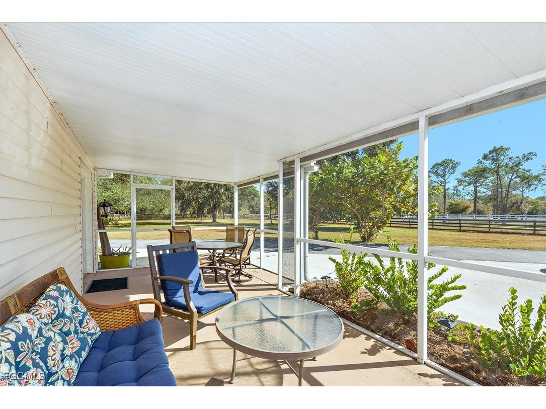 9851 Merle Drive North Fort Myers FL 33917 2026001186 image30