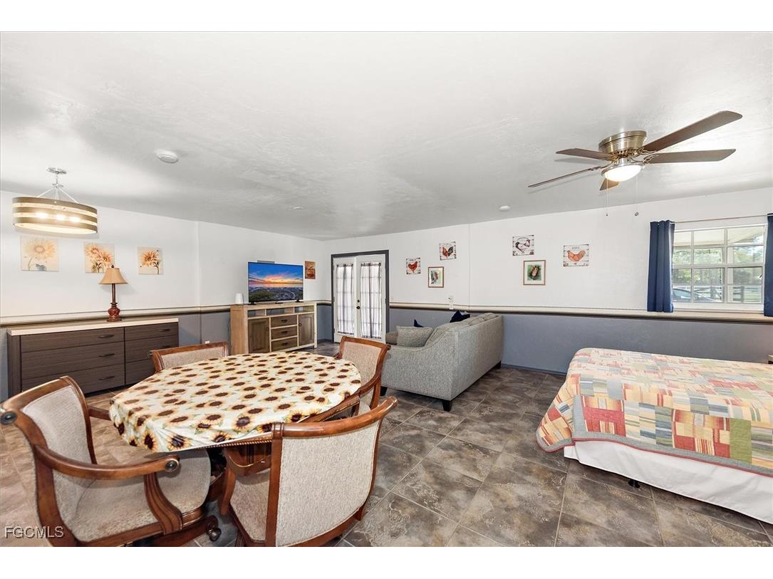 9851 Merle Drive North Fort Myers FL 33917 2026001186 image33