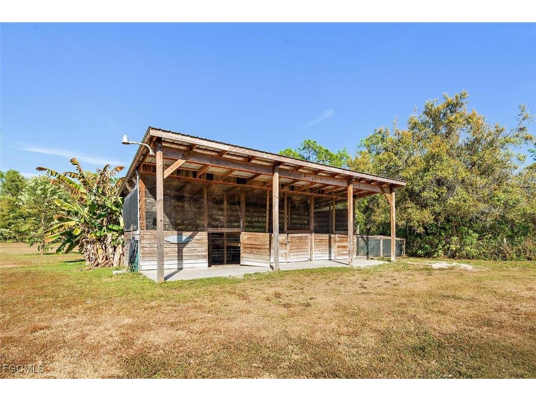 9851 Merle Drive North Fort Myers FL 33917 2026001186 image34