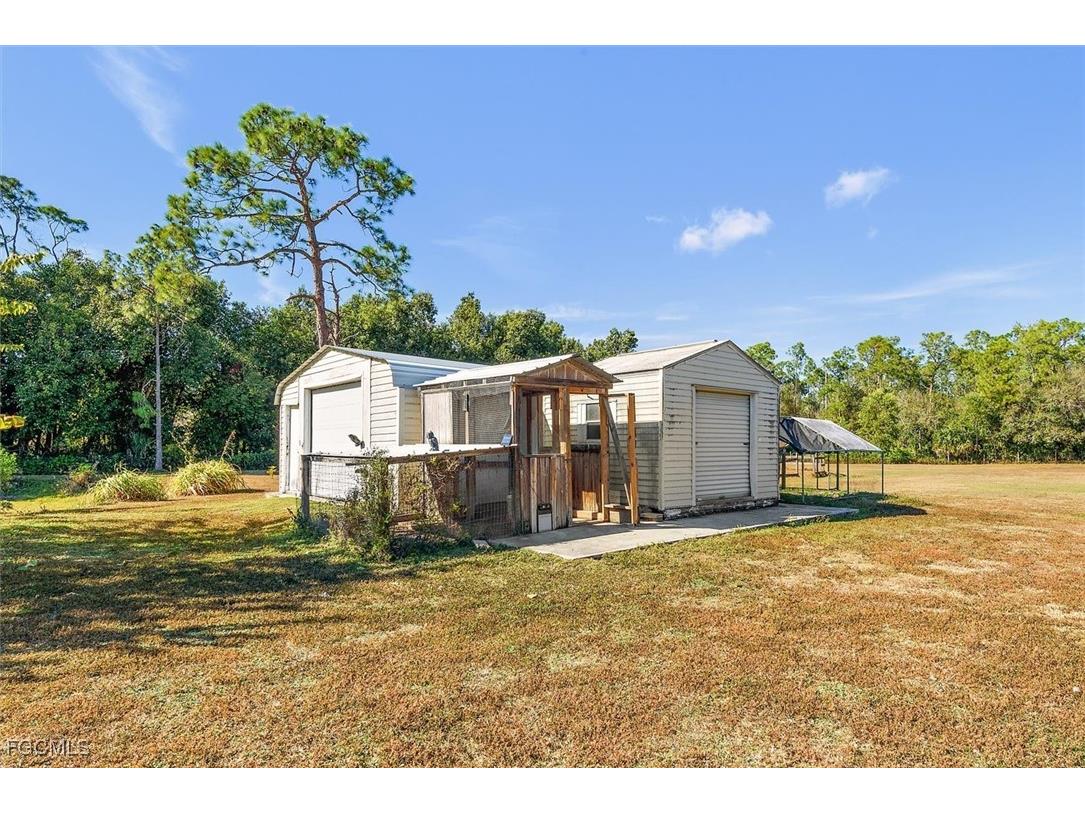 9851 Merle Drive North Fort Myers FL 33917 2026001186 image38