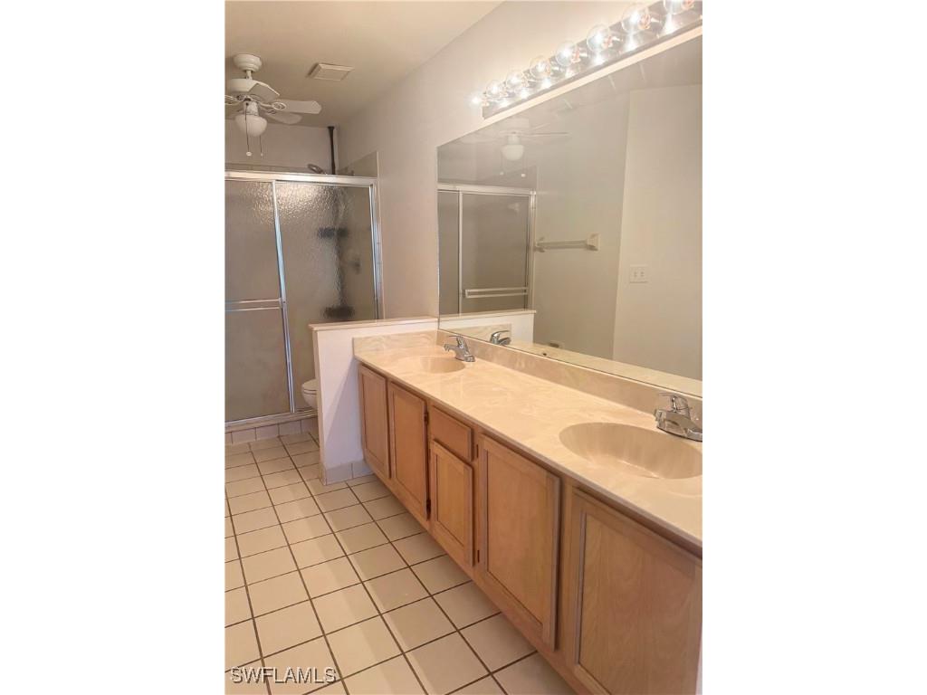 9852 Luna Circle #B203 Naples FL 34109 225075633 image11