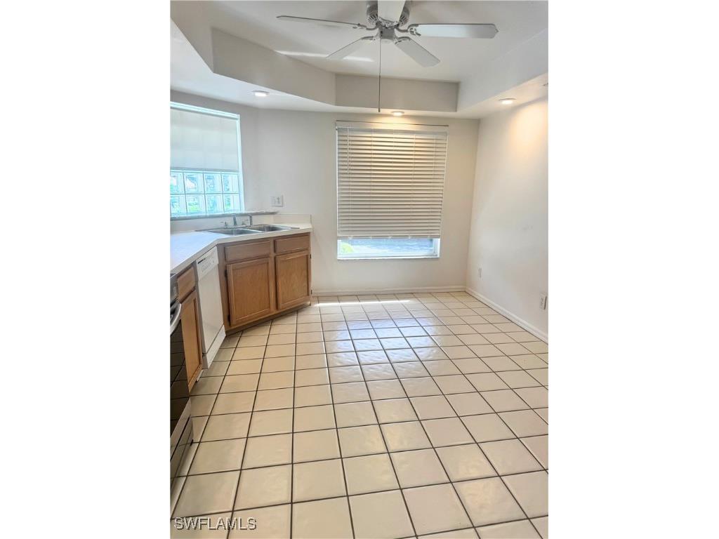 9852 Luna Circle #B203 Naples FL 34109 225075633 image6