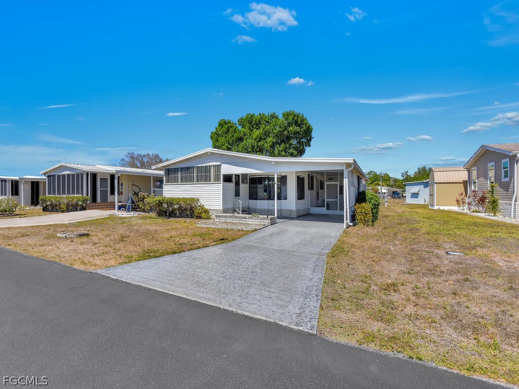 9855 Sugarmill Springs Drive Fort Myers FL 33905 2026009970 image1