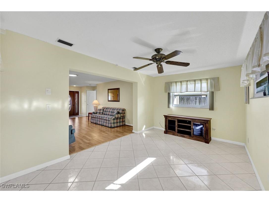 9857 Owlclover Street Fort Myers FL 33919 225079484 image2