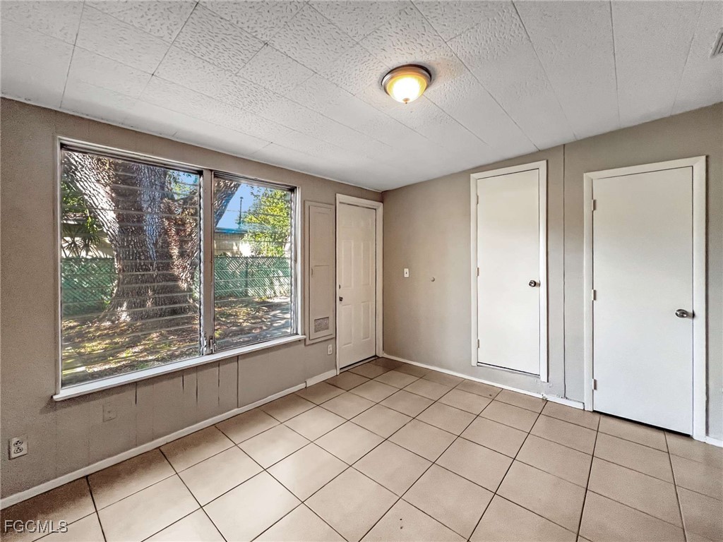 9861 Orange River Boulevard #01 Fort Myers FL 33905 2025016082 image29