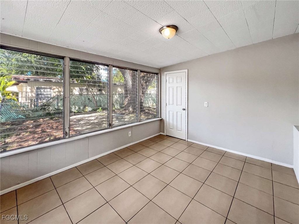 9861 Orange River Boulevard #01 Fort Myers FL 33905 2025016082 image31