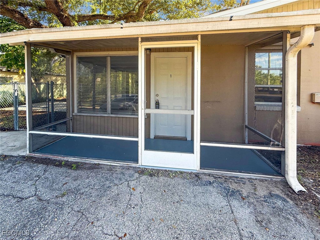 9861 Orange River Boulevard #01 Fort Myers FL 33905 2025016082 image4