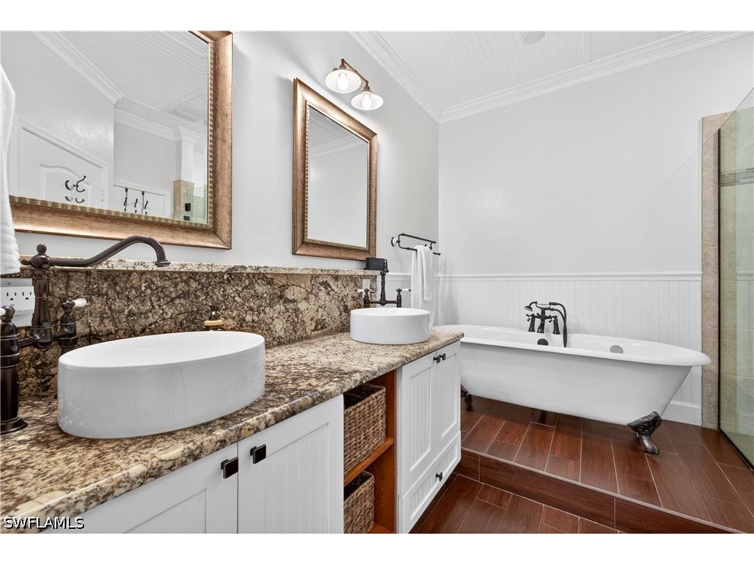 9863 Colonial Walk N Estero FL 33928 226019705 image17
