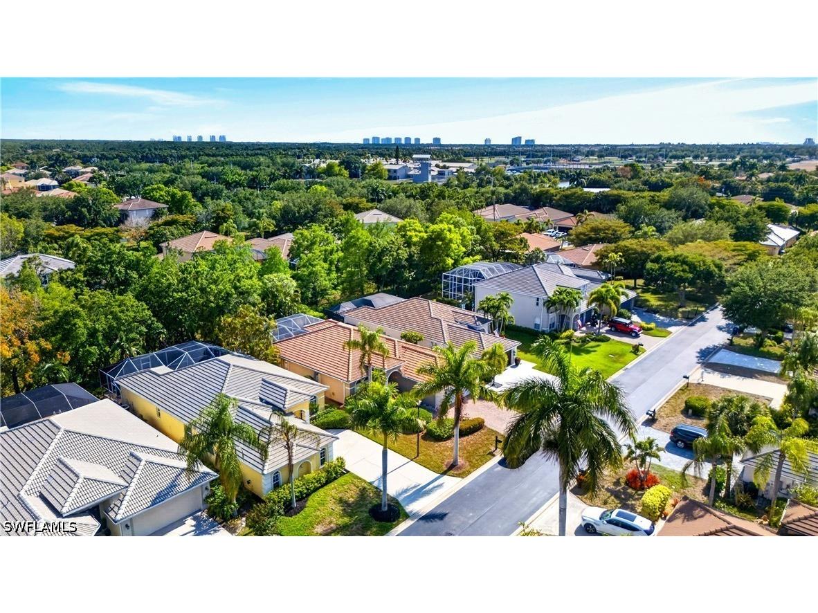 9863 Colonial Walk N Estero FL 33928 226019705 image30