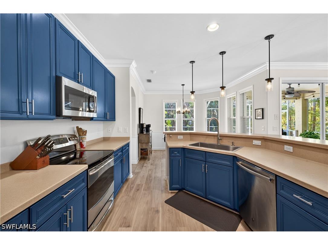 9863 Colonial Walk N Estero FL 33928 226019705 image4