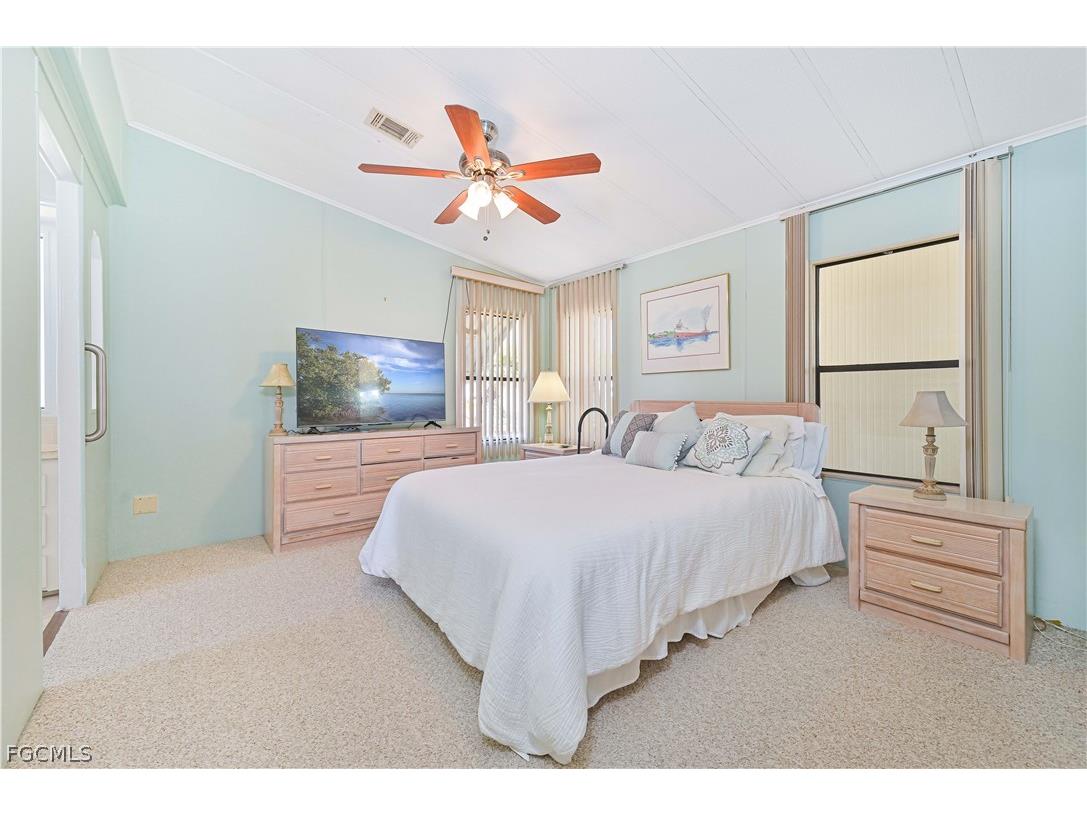 9867 Sugarberry Way Fort Myers FL 33905 2026008845 image17