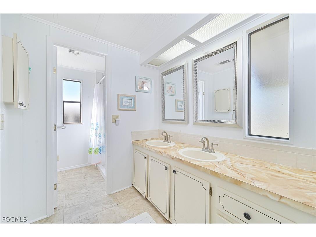 9867 Sugarberry Way Fort Myers FL 33905 2026008845 image19