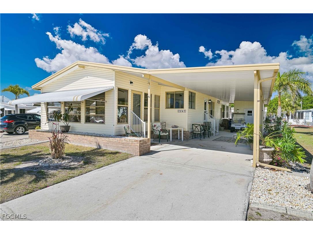 9867 Sugarberry Way Fort Myers FL 33905 2026008845 image2