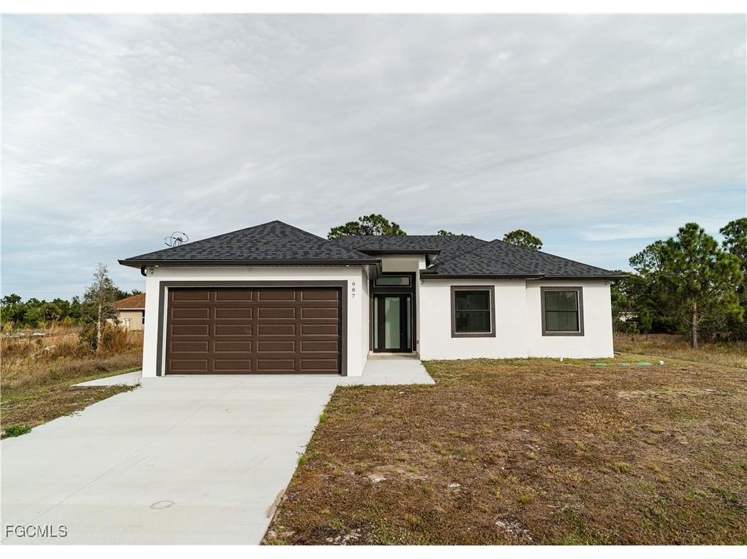 987 Edgerton Avenue Lehigh Acres FL 33974 2026003293 image1
