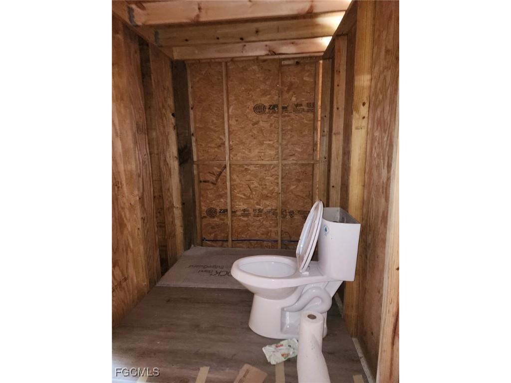 9881 Councilor Lane North Fort Myers FL 33917 2025020120 image10