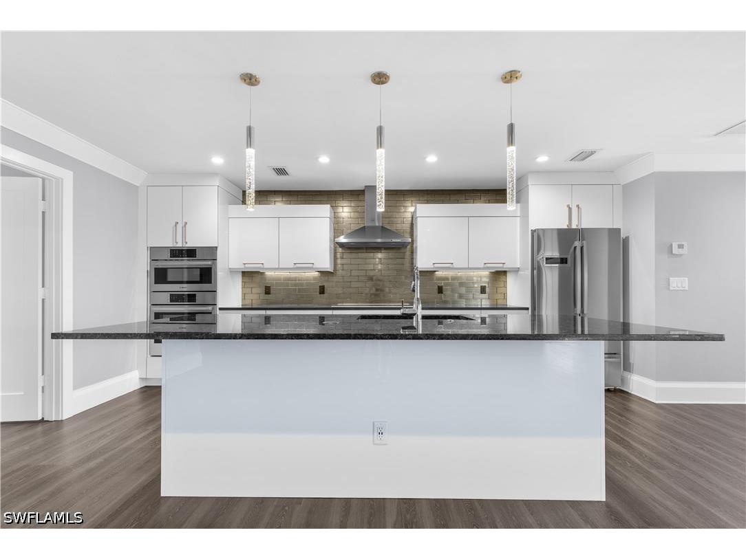 9882 Campbell Circle Naples FL 34109 226019399 image38