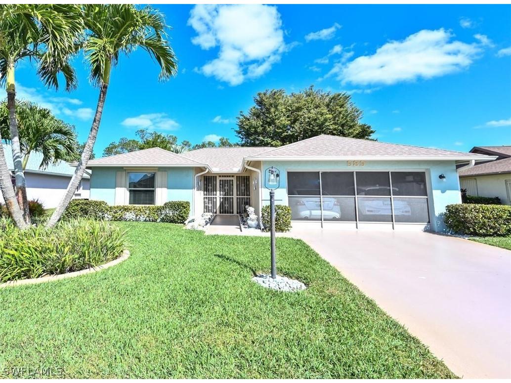 989 Charlemagne Boulevard Naples FL 34112 223009841 image1