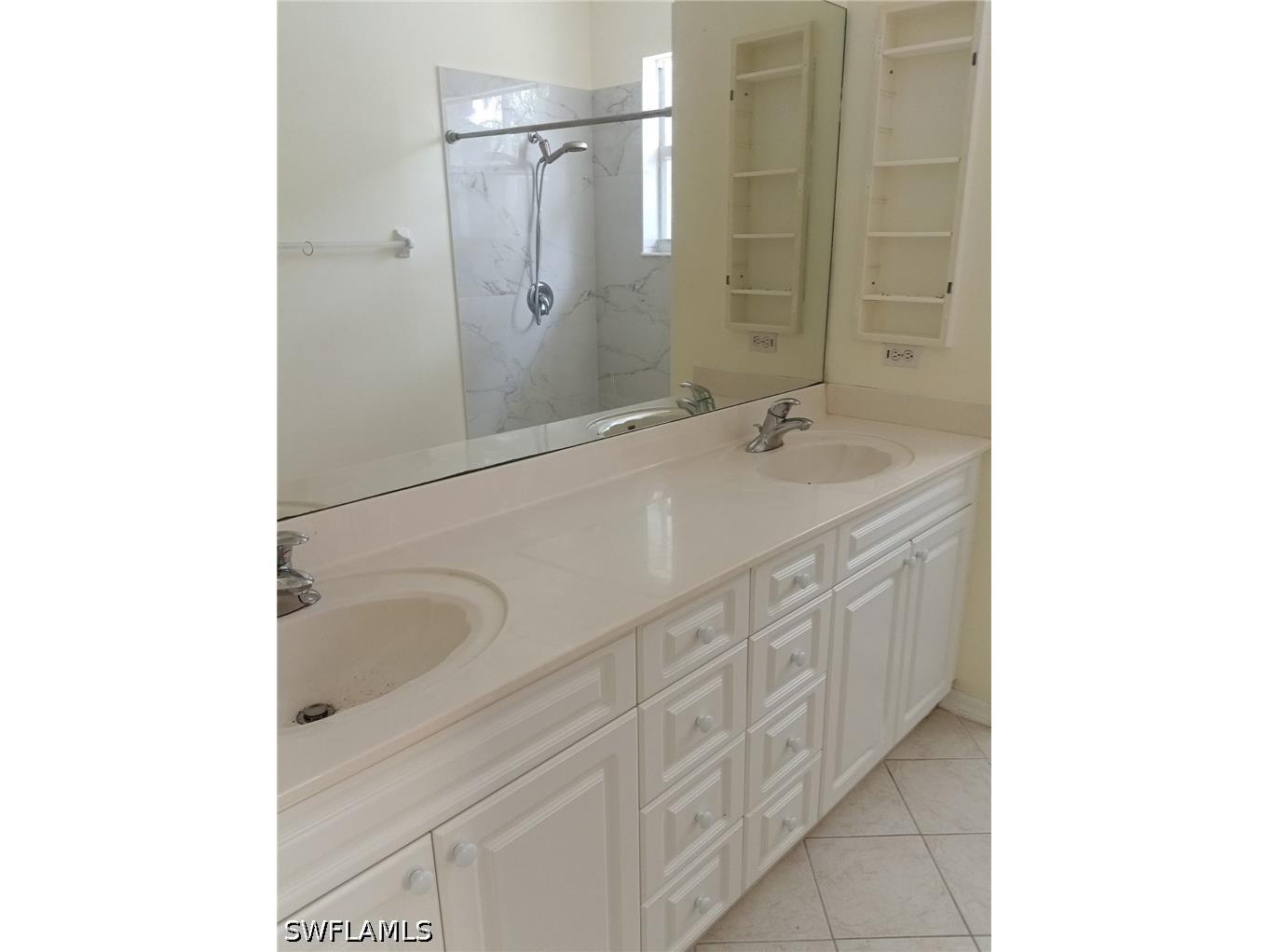 9894 Colonial Walk N Estero FL 33928 226013977 image4