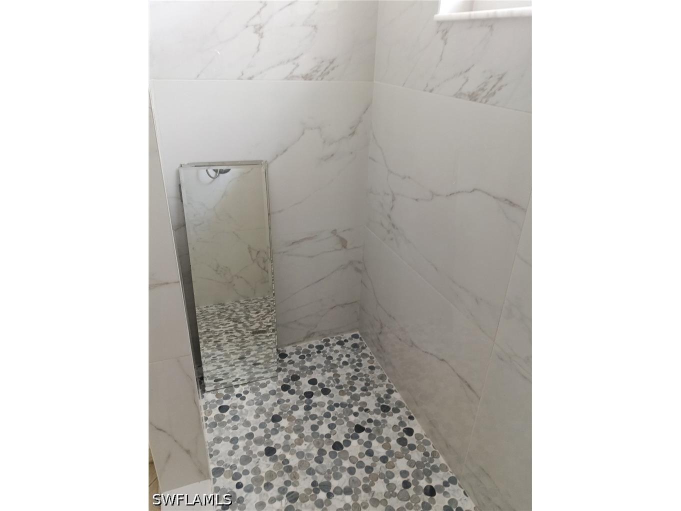 9894 Colonial Walk N Estero FL 33928 226013977 image6