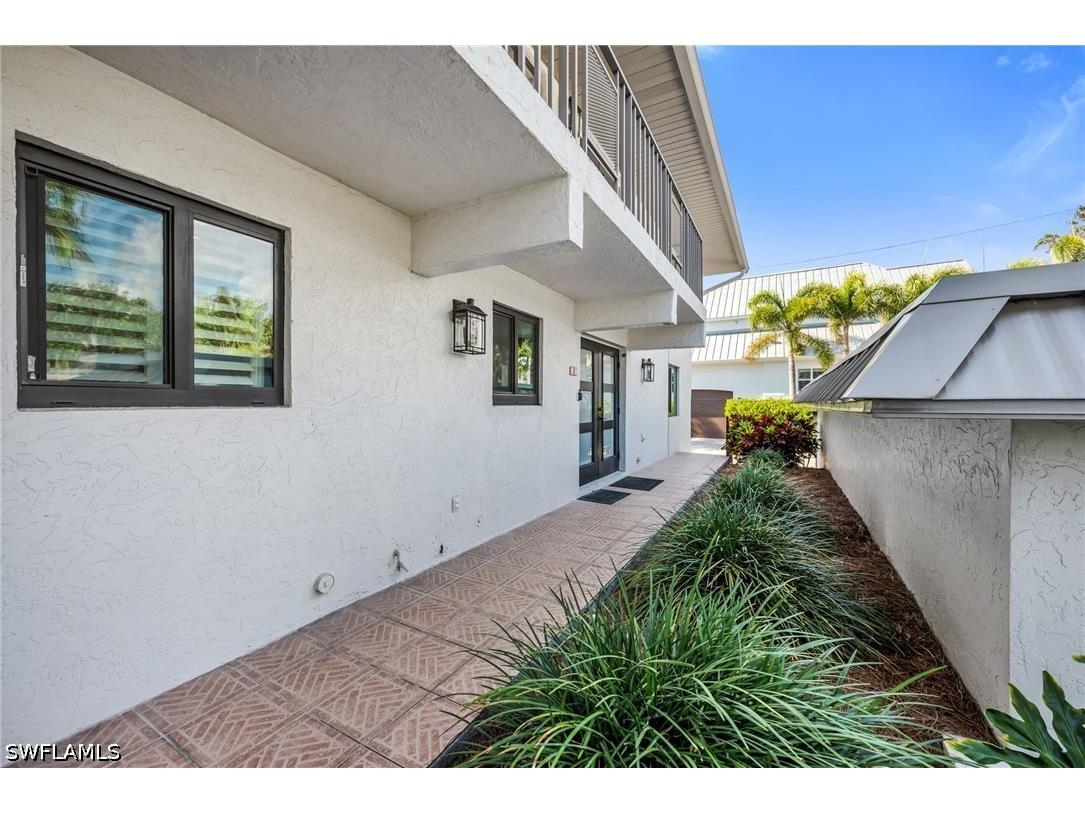 990 8th Street S #1C Naples FL 34102 226013364 image24
