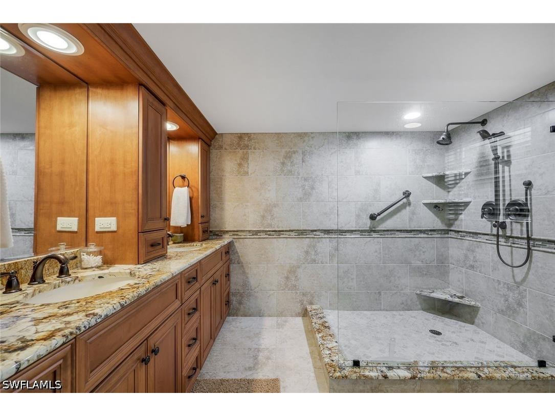 990 Cape Marco Drive #208 Marco Island FL 34145 226021748 image11