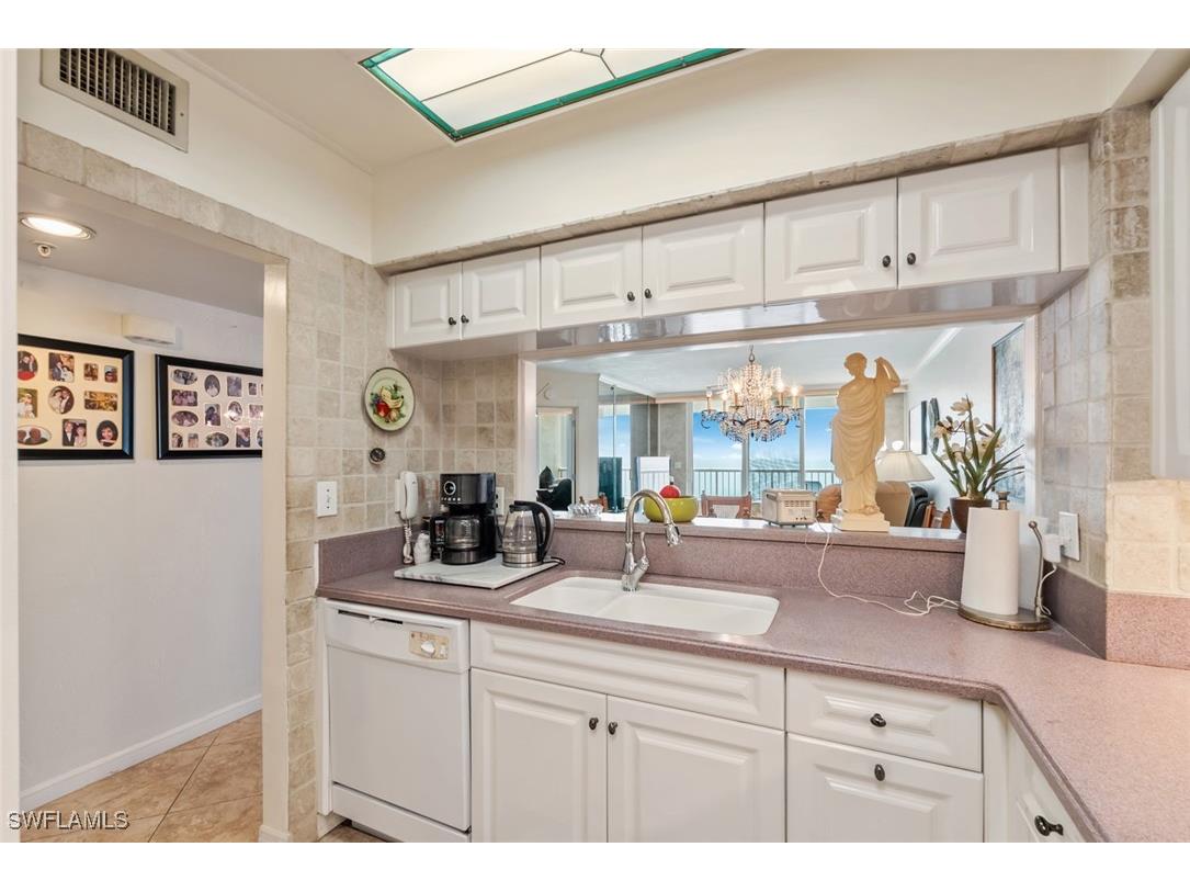 990 Cape Marco Drive #707 Marco Island FL 34145 225065193 image10