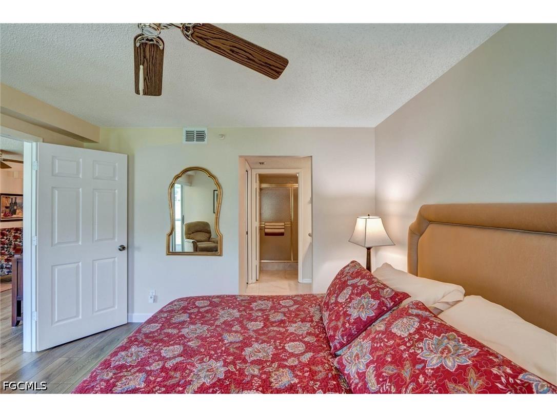 9900 Sunset Cove Lane #114 Fort Myers FL 33919 2026025211 image14