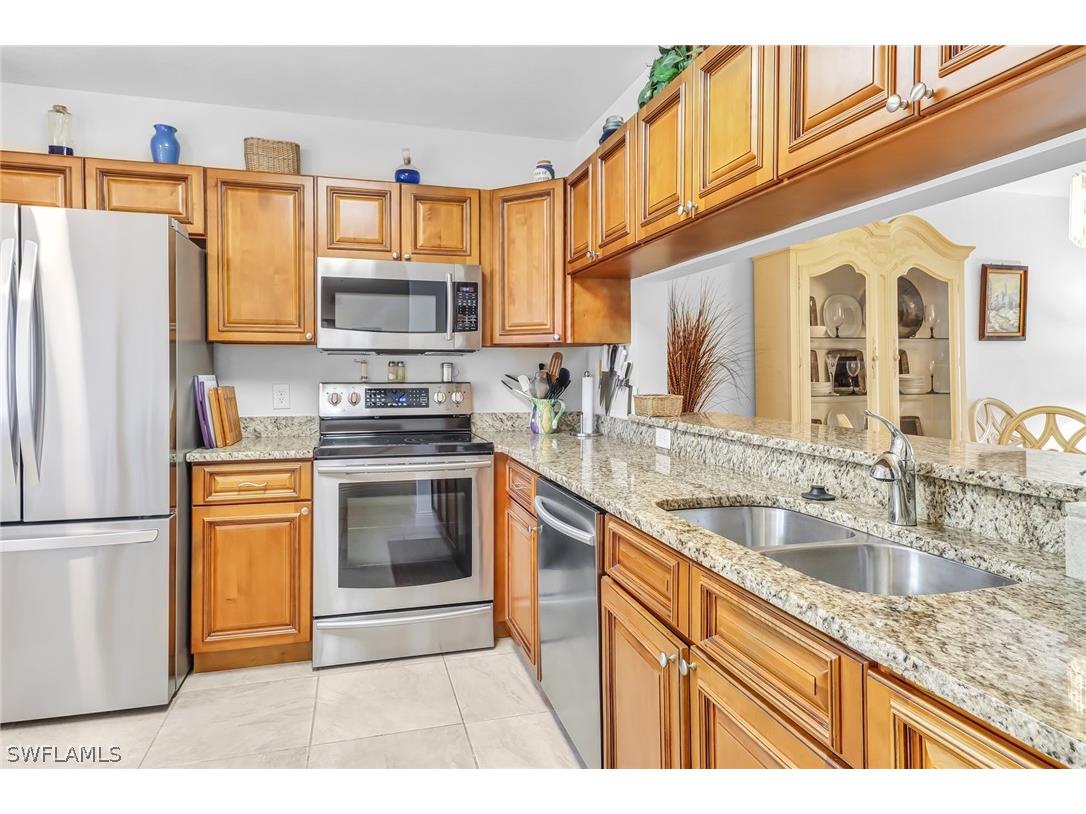 9901 Sunset Cove Lane #215 Fort Myers FL 33919 224047685 image1