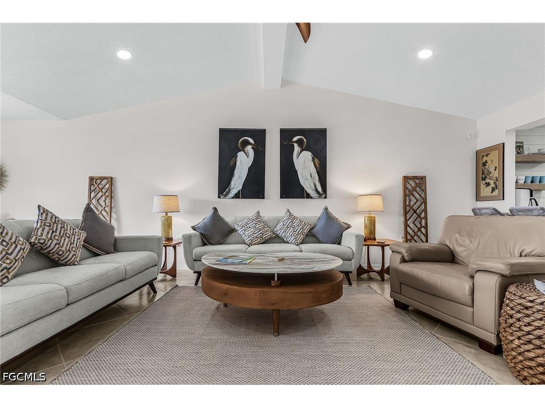 9901 Sunset Cove Lane #237 Fort Myers FL 33919 2026019433 image3
