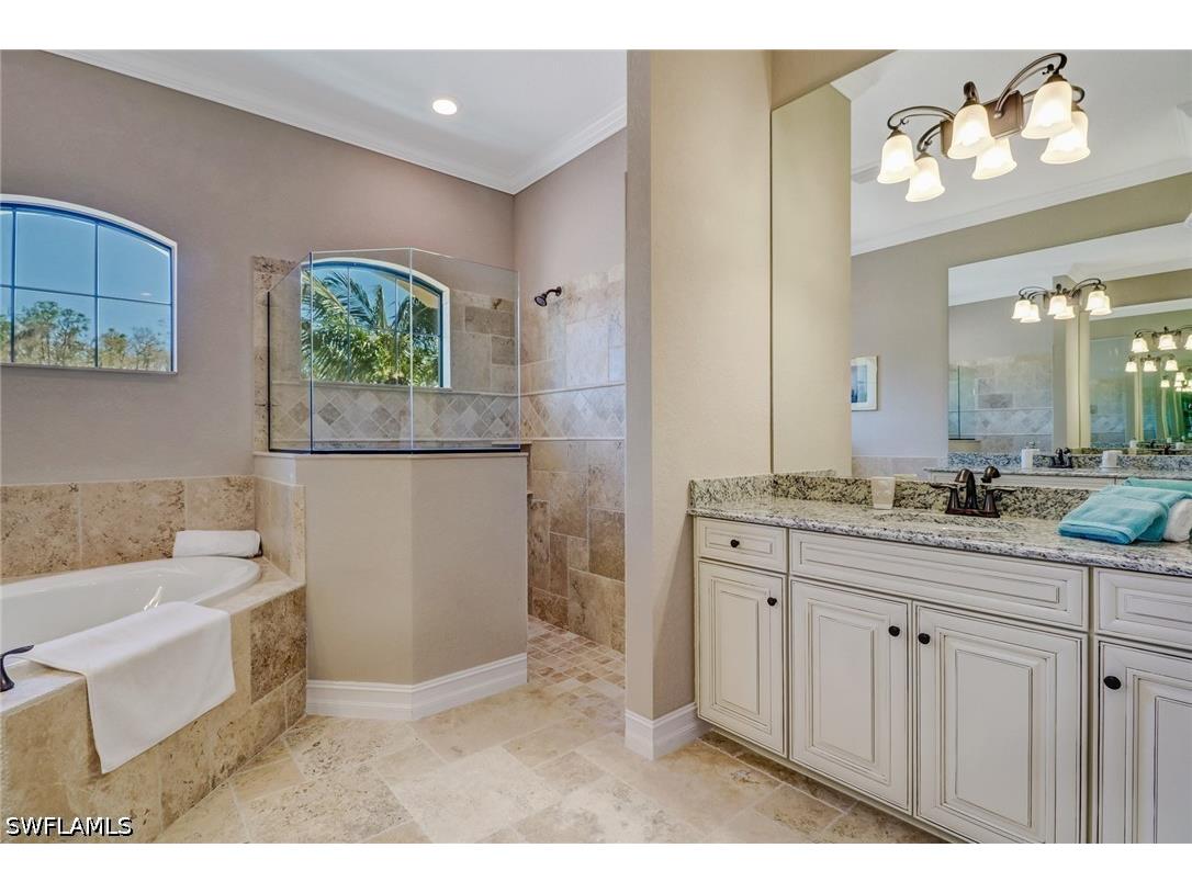 9902 Corso Bello Drive Naples FL 34113 226015989 image25