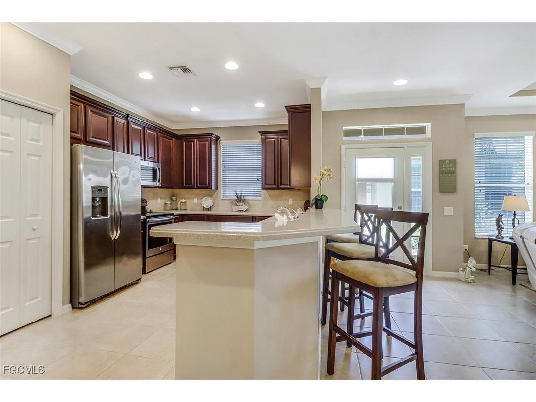 9904 Periwinkle Preserve Lane Fort Myers FL 33919 2025014318 image10