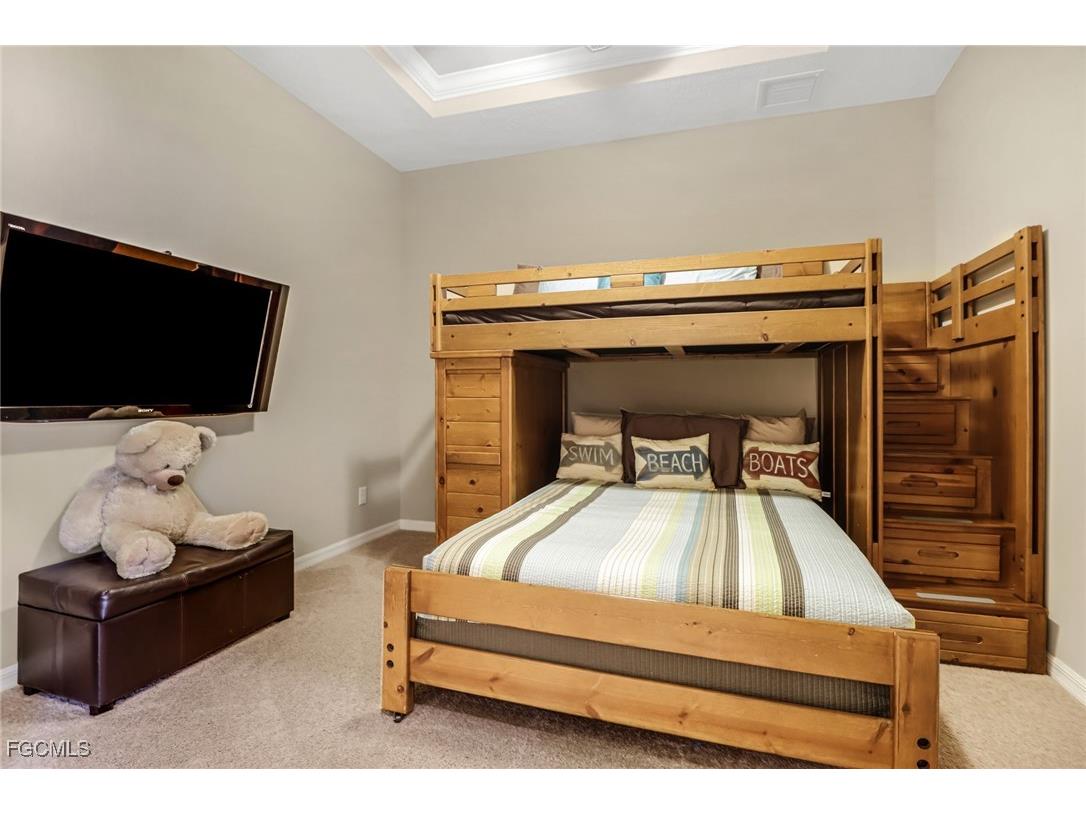 9904 Periwinkle Preserve Lane Fort Myers FL 33919 2025014318 image13