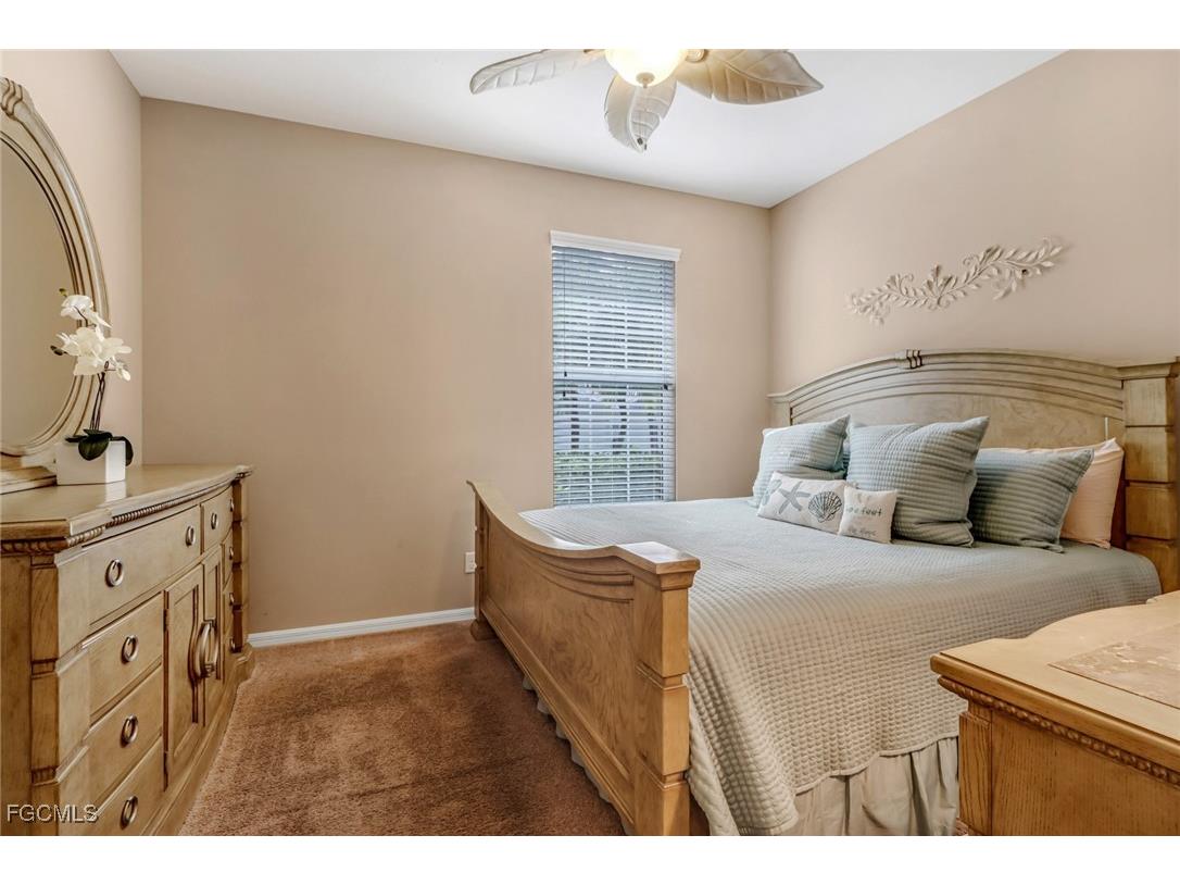 9904 Periwinkle Preserve Lane Fort Myers FL 33919 2025014318 image16