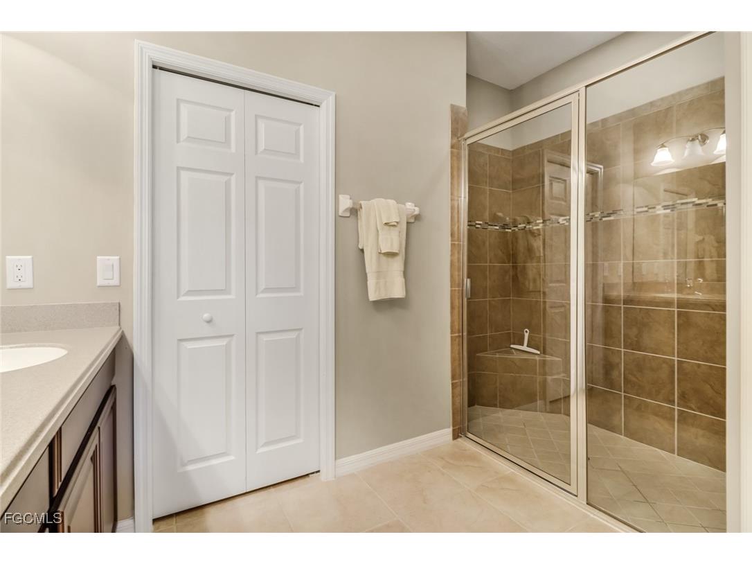 9904 Periwinkle Preserve Lane Fort Myers FL 33919 2025014318 image21