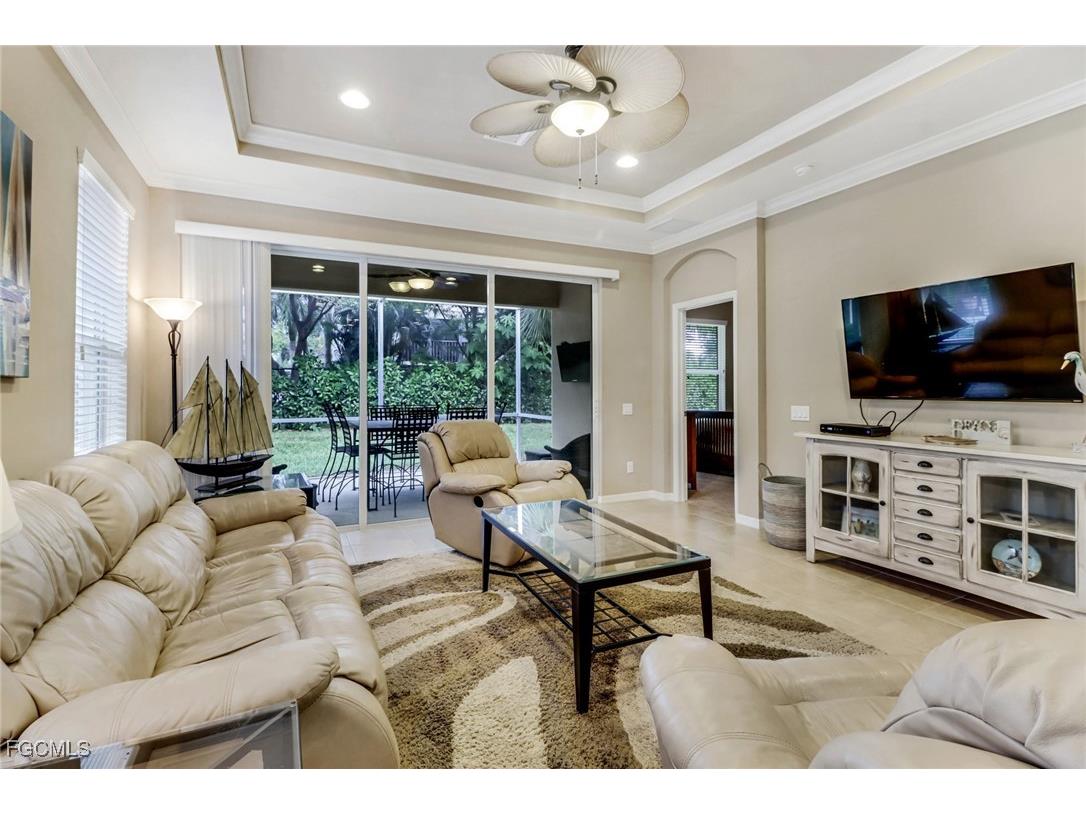 9904 Periwinkle Preserve Lane Fort Myers FL 33919 2025014318 image5