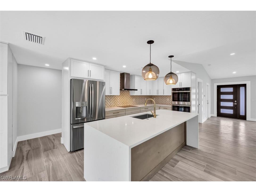 991 Valley Avenue Marco Island FL 34145 223013530 image1