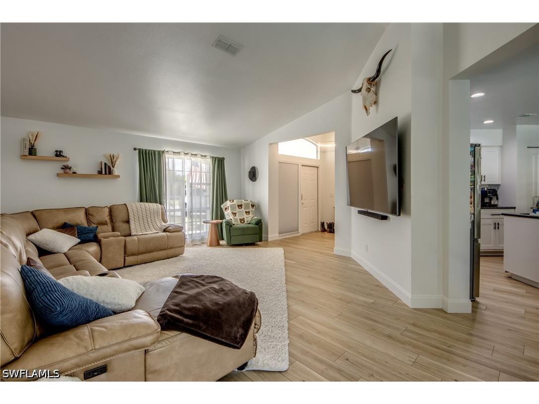 9910 Laketree Court Fort Myers FL 33967 226021788 image6