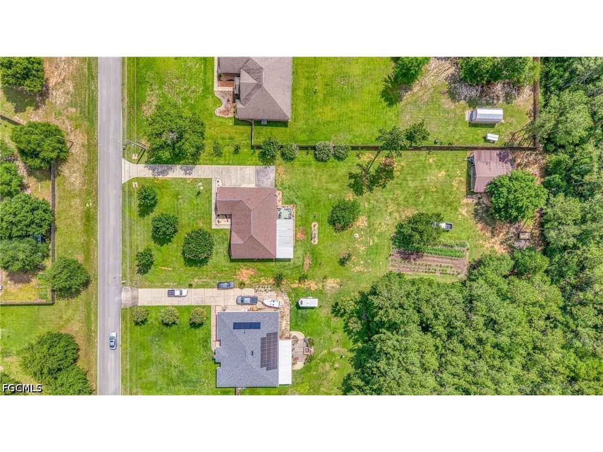 9915 Nichols Lake Road Milton FL 32583 2026024749 image10